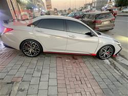 هیوندای ئەلەنترا